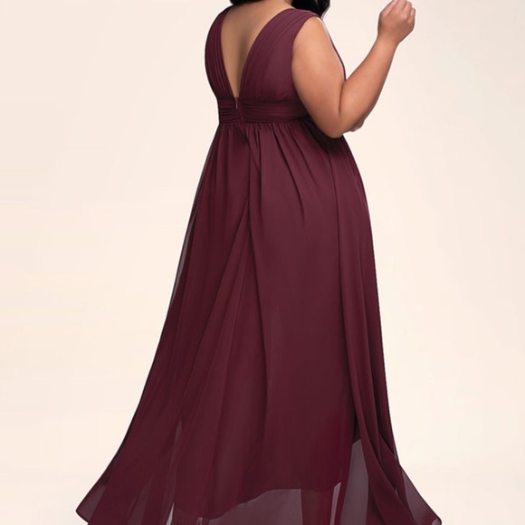 NWT Cabernet/Burgundy Bridesmaid Dress and 2x - Picture 2 of 8